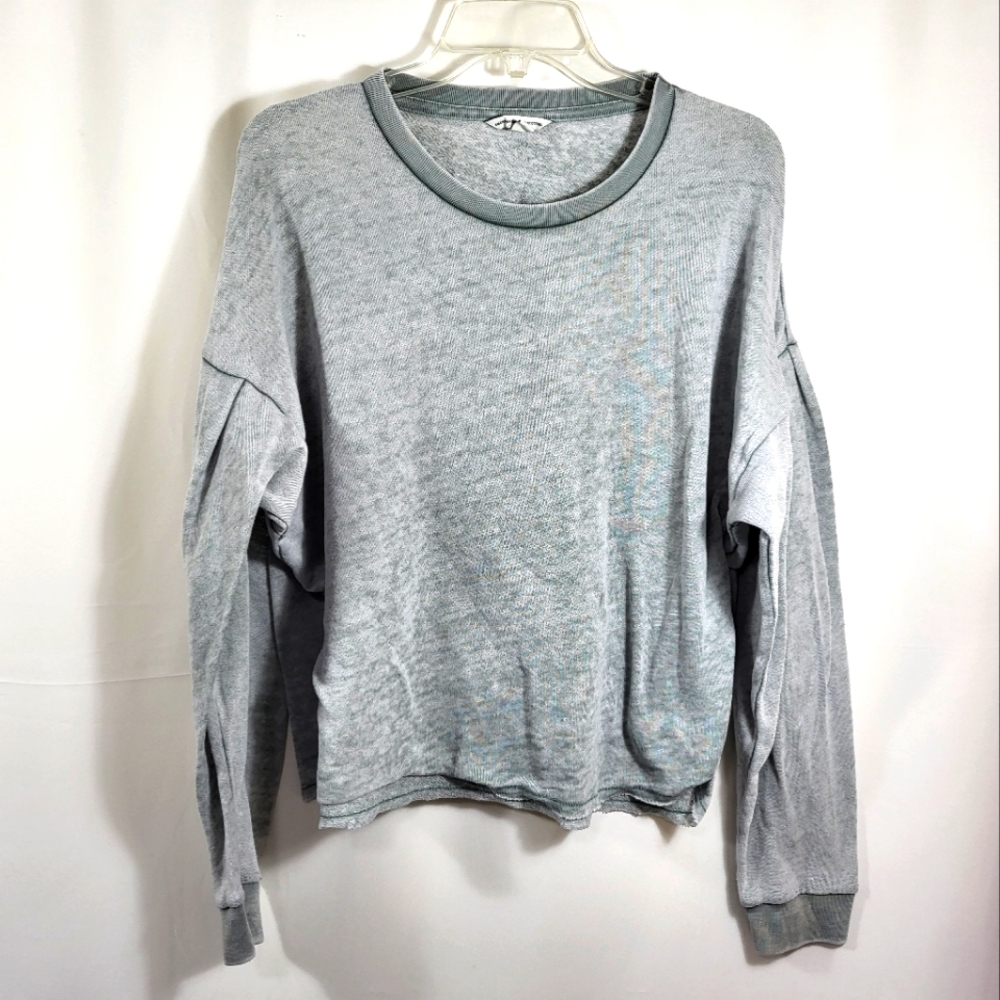 American Eagle Outfitters gray sweatshirt  women's XL  #1341